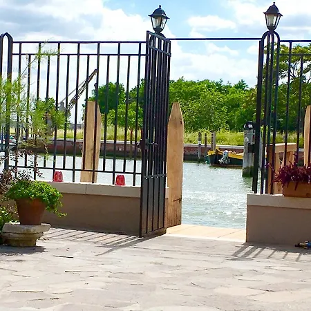 Lina * Venedig
