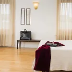 Lina Bed & Breakfast *