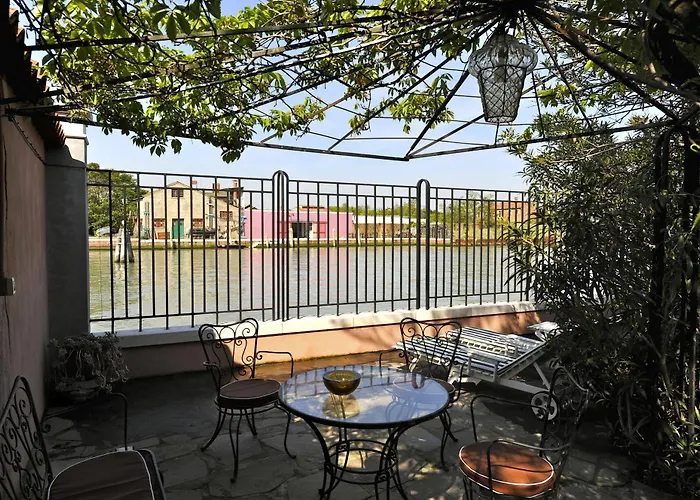 Lina Bed & Breakfast